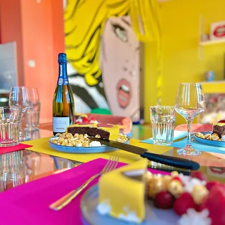 La Belle Breisach - Pop Et Arty - Near Colmar *